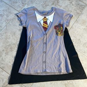 Harry Potter shirt with a velcro Cape